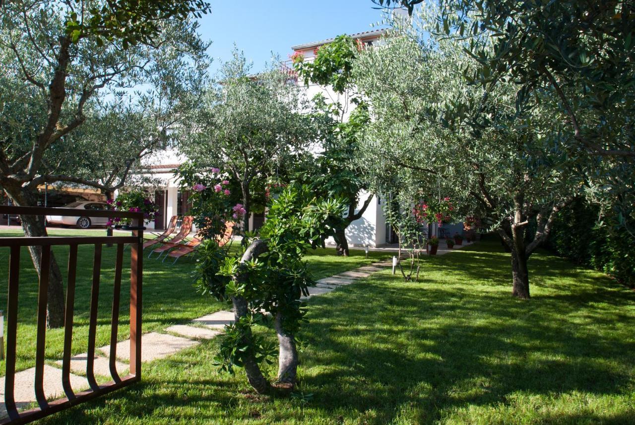 Weis Apartments Rovinj Habitación foto