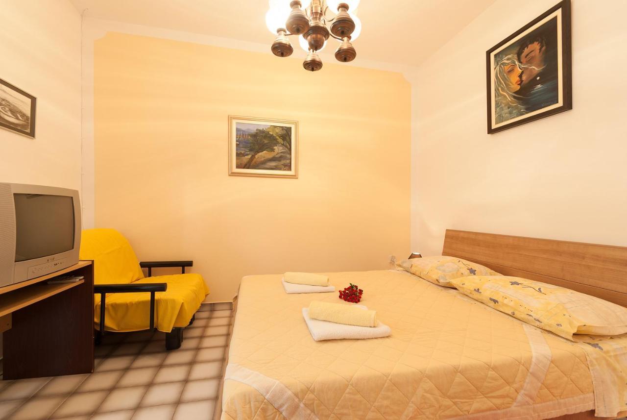 Weis Apartments Rovinj Habitación foto