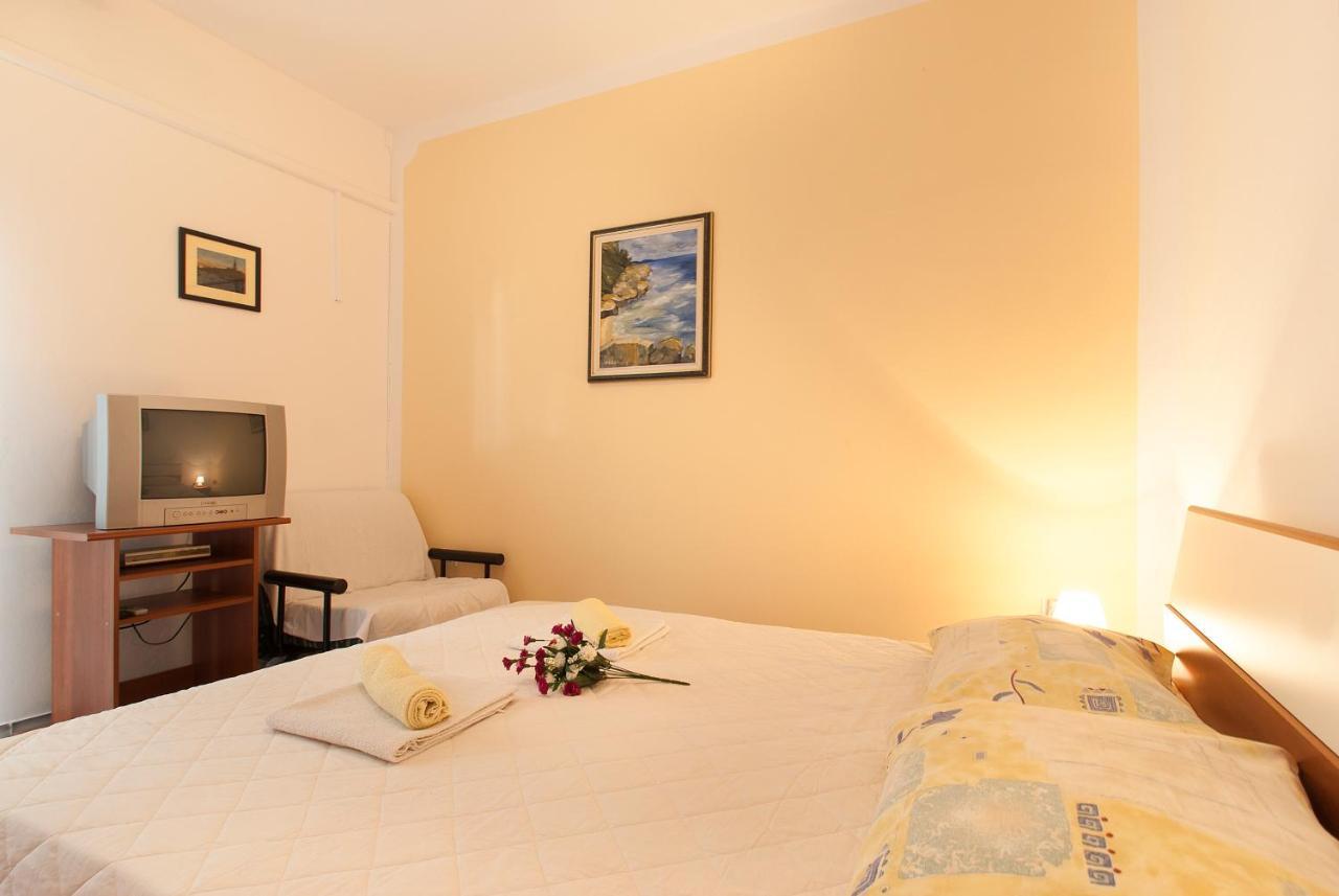Weis Apartments Rovinj Habitación foto